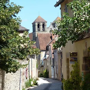 Appartement L'atelier Du Chapeau Rouge, Souvigny